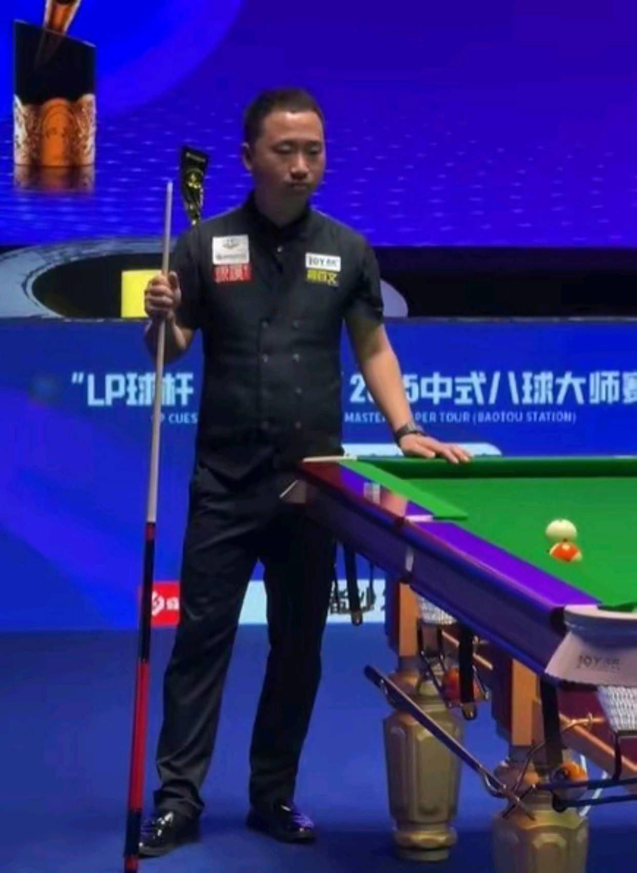 而更为触动 而更为触动