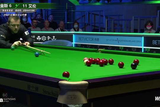 莱昂纳德与 莱昂纳德与